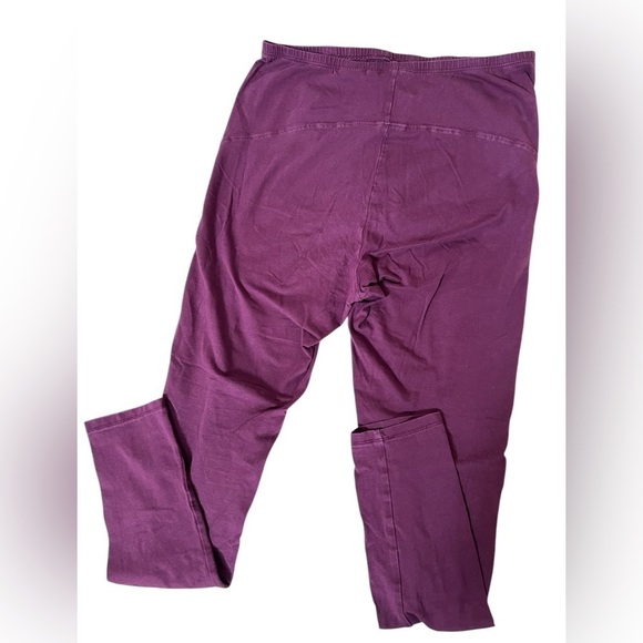 H&M maternity leggings, burgundy reddish purple thin stretchy pants size Medium - Picture 2 of 5